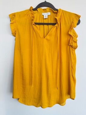 cupcakes & cashmere Mustard Yellow Ruffle Cap-Sleeve V-Neck Blouse